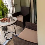 Apartment F'eris Nest